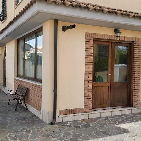 Fiumicino Centre Apartment Luaran gambar