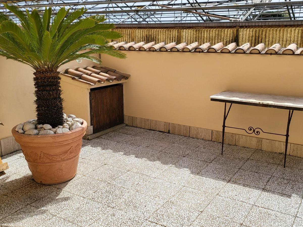 Fiumicino Centre Apartment Luaran gambar